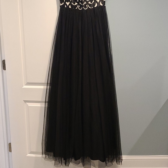NWT Aidan Mattox Embroidered Bodice Mesh Ball Gown - Picture 6 of 9